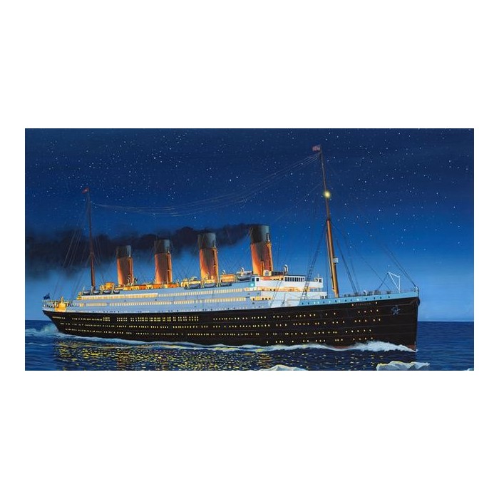 Maqueta RMS Titanic 1:700